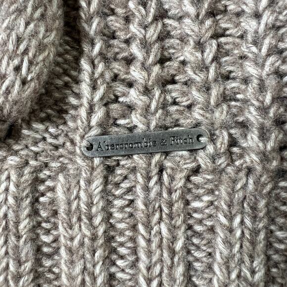 Abercrombie & Fitch Chunky Cable Knit Turtle Neck Sweater Brown Size Extra Small - Picture 4 of 9